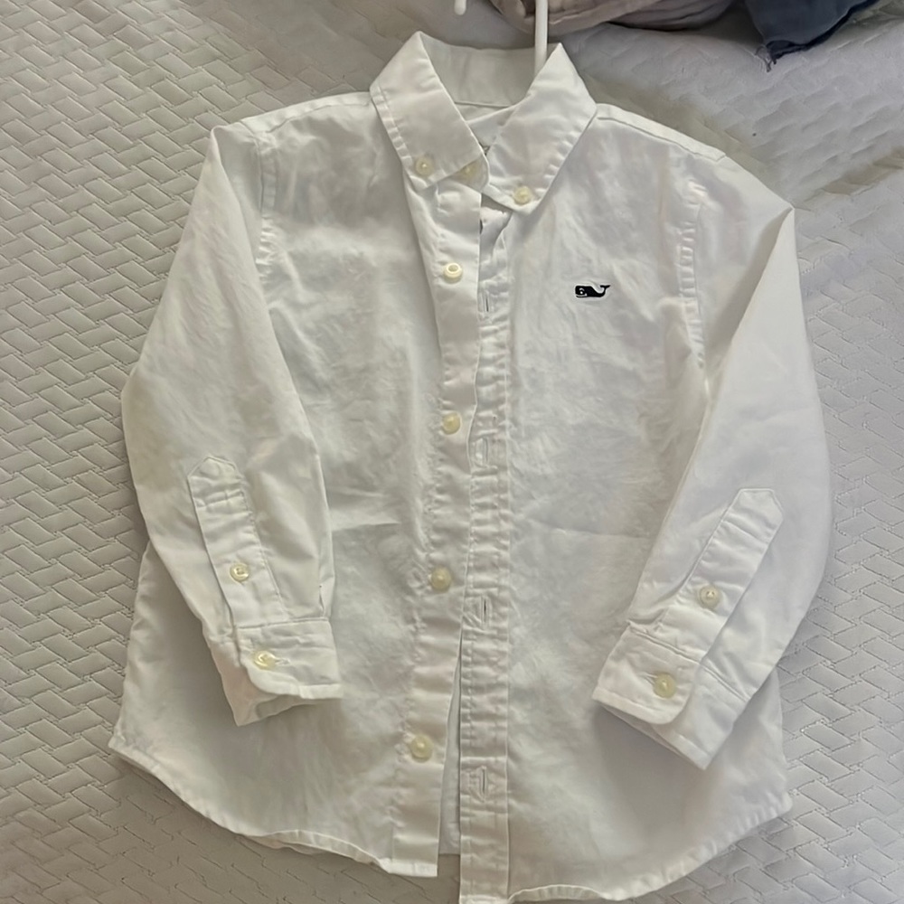 Size 2T Vineyard vines button up shirt